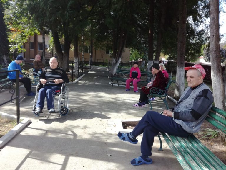 1 OCTOMBRIE – ZIUA INTERNAȚIONALĂ A PERSOANELOR VÂRSTNICE