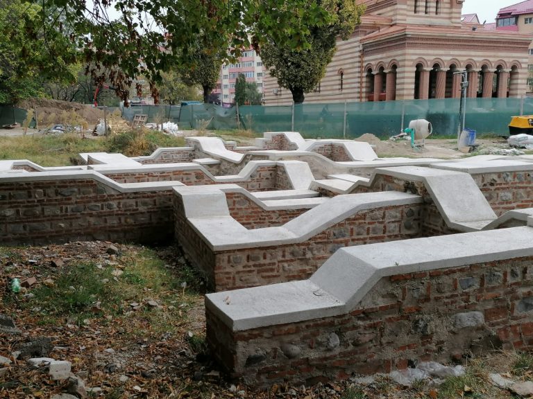 Târgoviște: Parcul Mitropoliei va fi schimbat radical