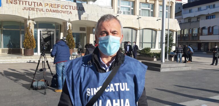 Dâmbovița: Salariații din sănătate, asistență socială, poliție, dar și cei de la COS Târgoviște protestează joi în fața Prefecturii!