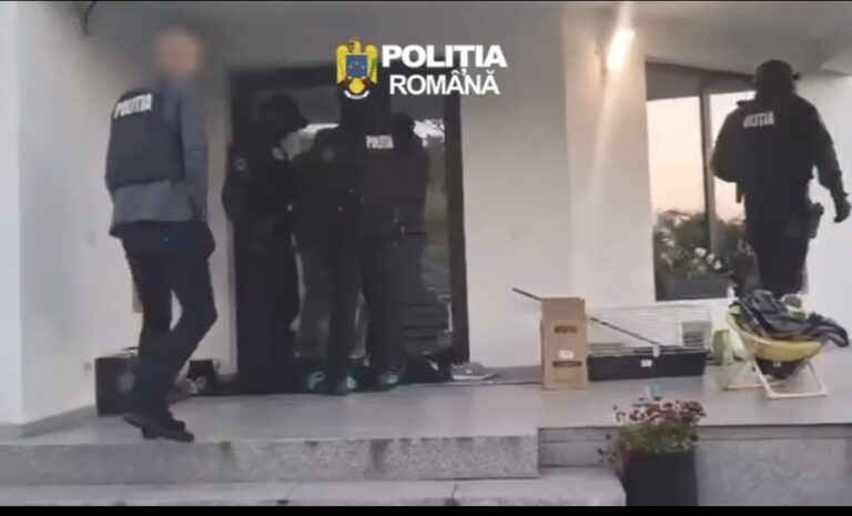 DÂMBOVIȚA: 10 MANDATE DE PERCHEZIȚIE DOMICILIARĂ ÎNTR-O CAUZĂ PENALĂ DE FALS MATERIAL ÎN ÎNSCRISURI OFICIALE ȘI EXERCITAREA FĂRĂ DREPT A UNEI PROFESII