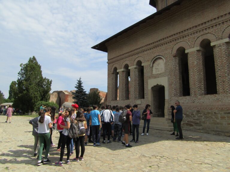 Acces gratuit pentru copii la muzeele din Târgovişte și Ansamblul Brâncovenesc de la Potlogi