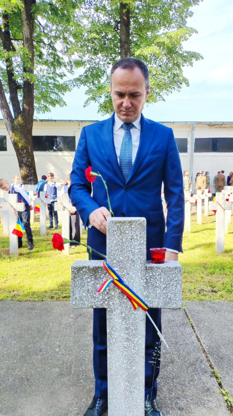 Mesajul deputatului PNL Dâmbovița, Aurelian Cotinescu de Ziua Eroilor
