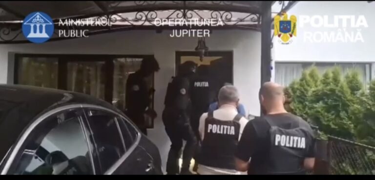DÂMBOVIȚA: PERCHEZIȚII ÎNTR-O CAUZĂ PENALĂ PRIVIND INFRACȚIUNI LA REGIMUL SILVIC. UN PĂDURAR, PRINTRE SUSPECȚI