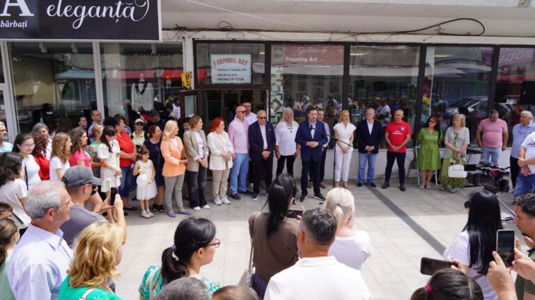 Expoziție de excepție la Galeria Framing Art din Târgoviște, în cadrul Zilelor Județului Dâmbovița