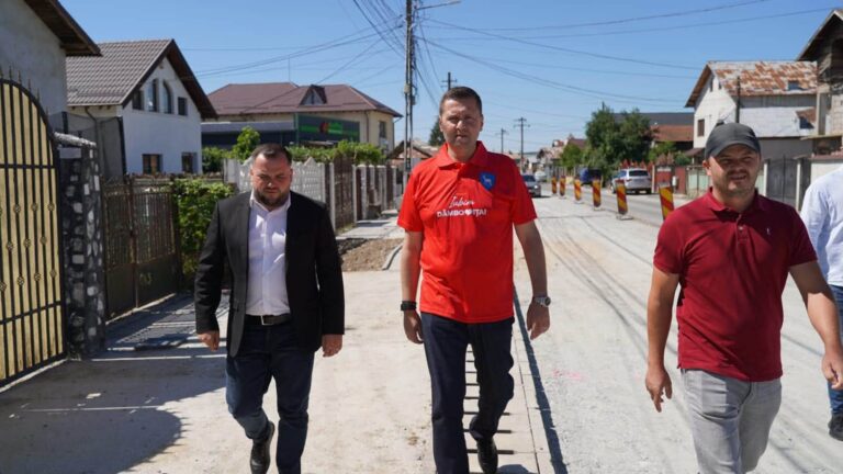 Președintele CJD, Corneliu Ștefan a inspectat lucrările pe DJ 712 Târgoviște – Șotânga – Vulcana Pandele – Brănești – Pucioasa
